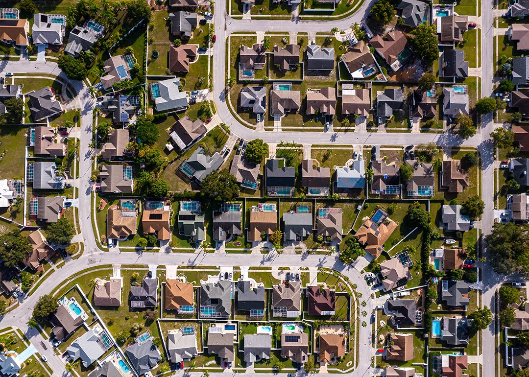 An aerial view of residential houses in the Tampa suburbs in Florida, USA.