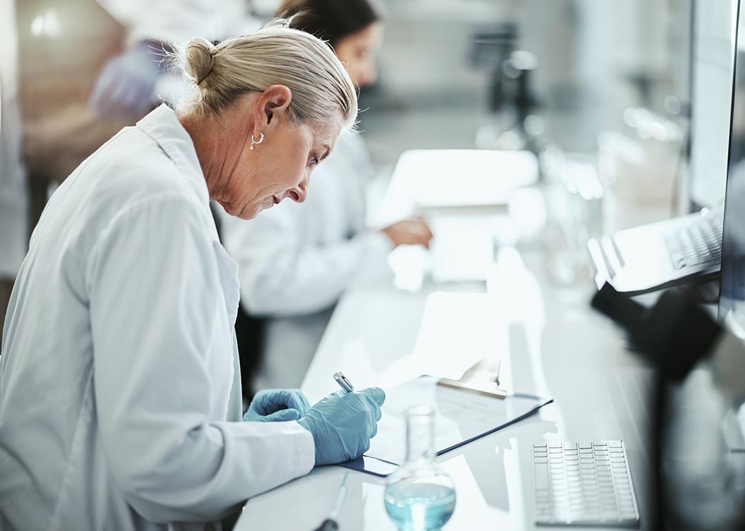 A scientist working in a laboratory for medical research. 