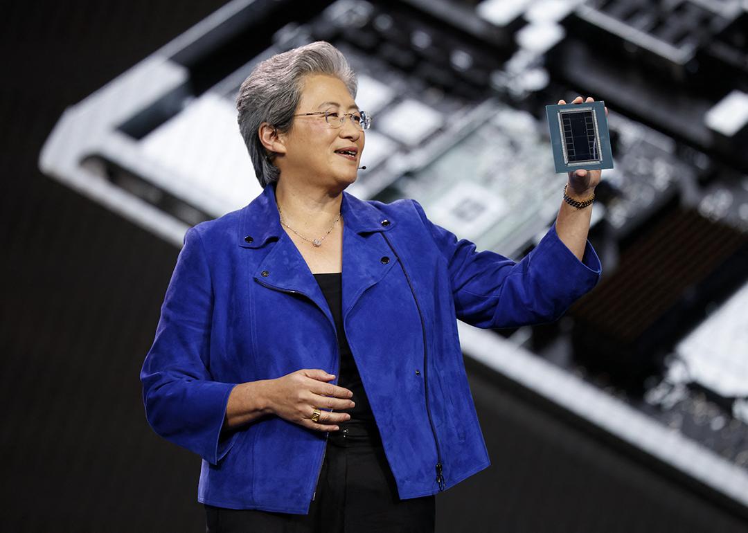Lisa Su, chair and chief executive officer of Advanced Micro Devices Inc. (AMD), displays an AMD Instinct MI455X GPU during an AMD news conference ahead of the annual Consumer Electronics Show in Las Vegas, Nevada, on January 5, 2026.