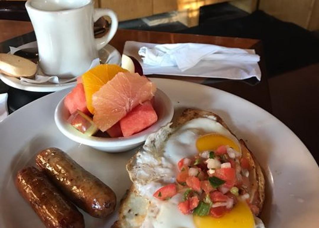 Highest-rated breakfast restaurants in Houston, according to ...