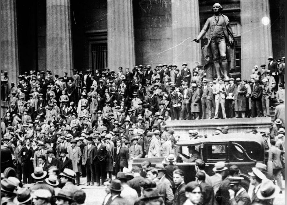 iconic-images-from-economic-recessions-in-u-s-history-stacker