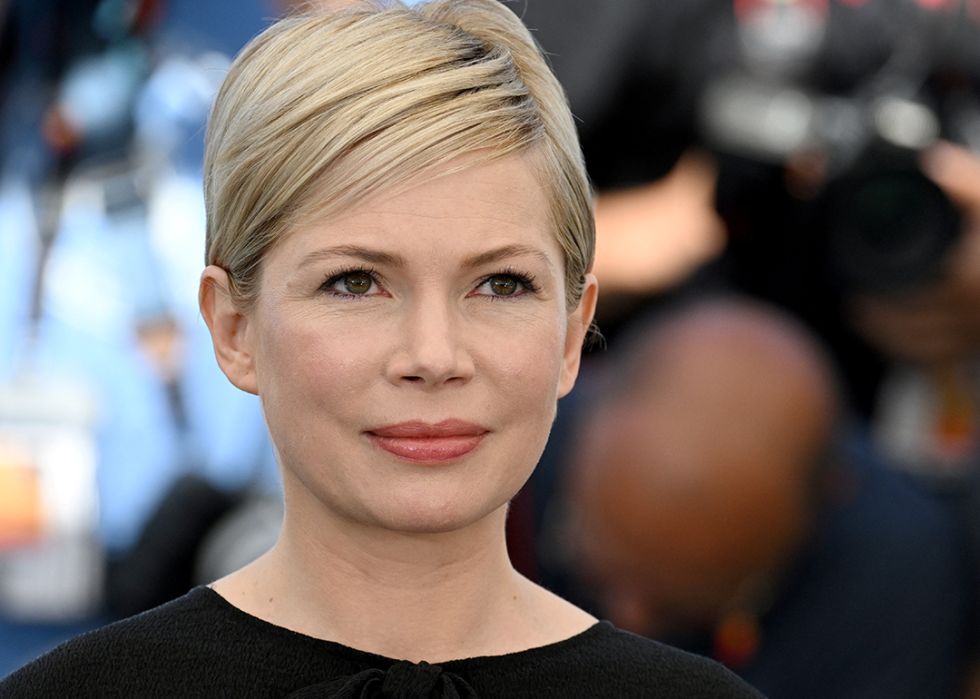 Michelle Williams poses during a photo call for the film Showing Up.