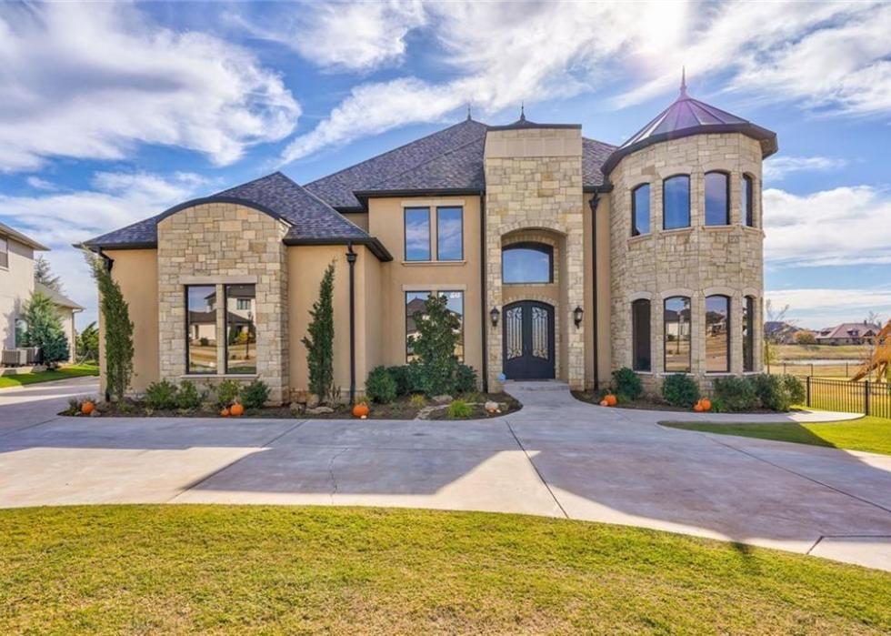 Most expensive homes for sale in Oklahoma City | Stacker