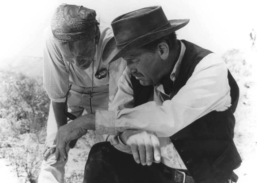 William Holden and Sam Peckinpah on the set of ‘The Wild Bunch’.