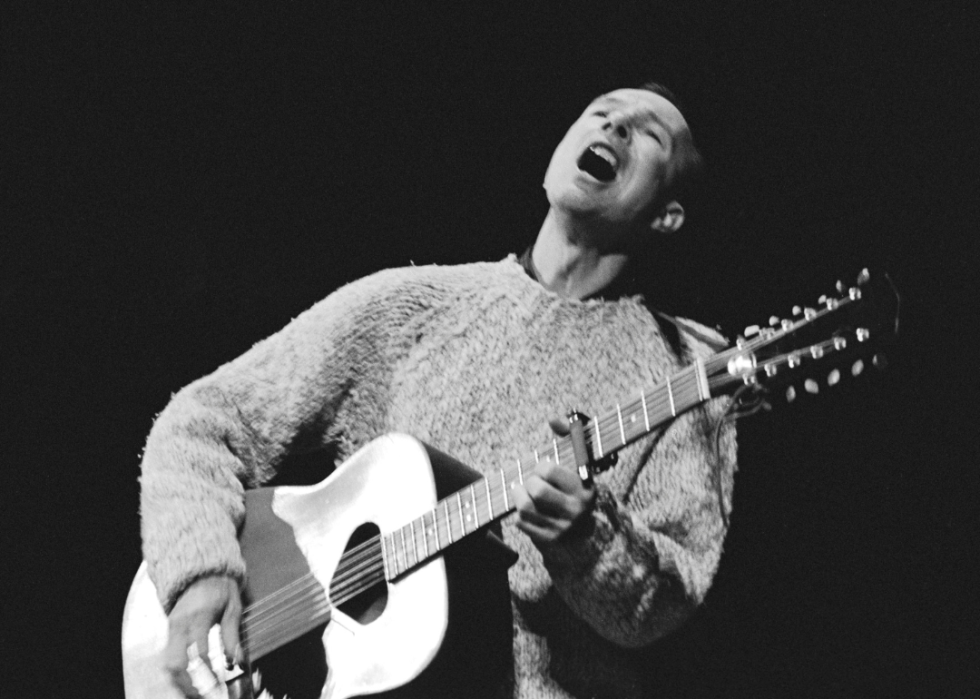 Pete Seeger performing at a concert in honour of Paul Robeson.