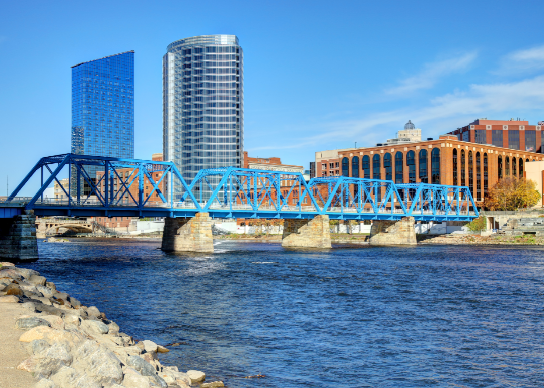 Grand Rapids bridge and skyline.