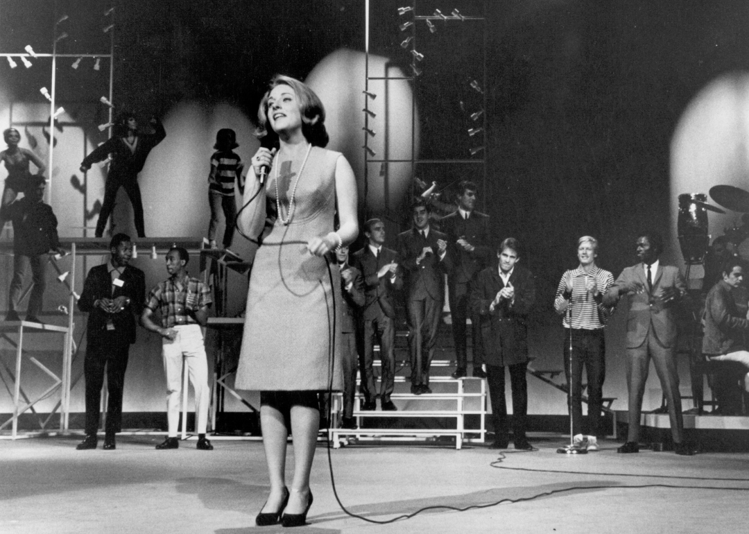 Lesley Gore performing in studio.