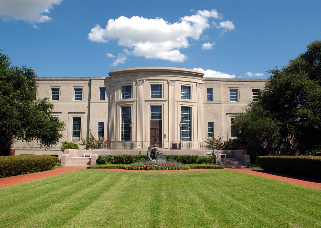 An exterior view of the Armstrong Browning Library at Baylor University 