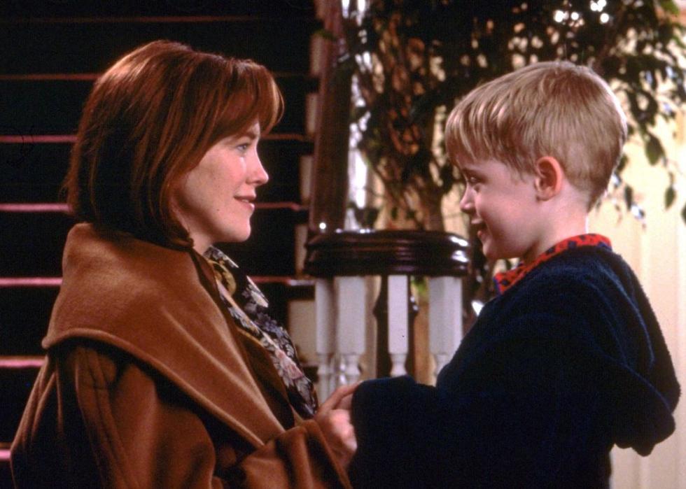 Catherine O'Hara and Macaulay Culkin in 'Home Alone.'