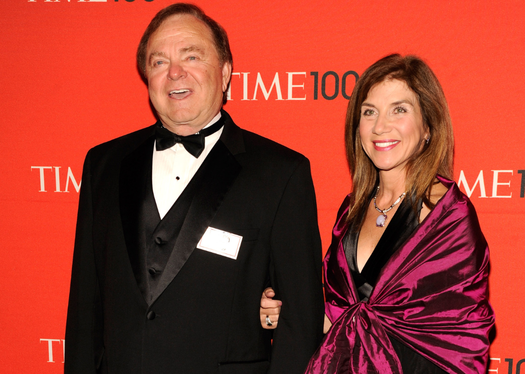 Harold Hamm and Sue Ann Arnall at red carpet event