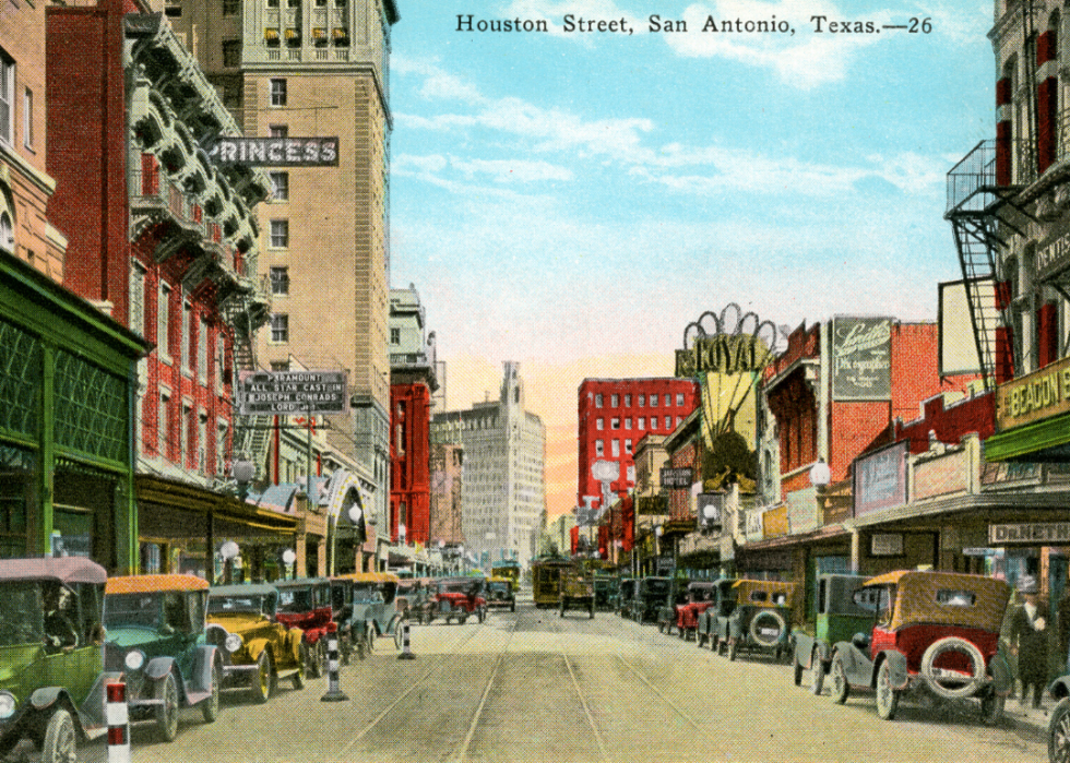 What 50 American Cities Looked Like 100 Years Ago | Stacker