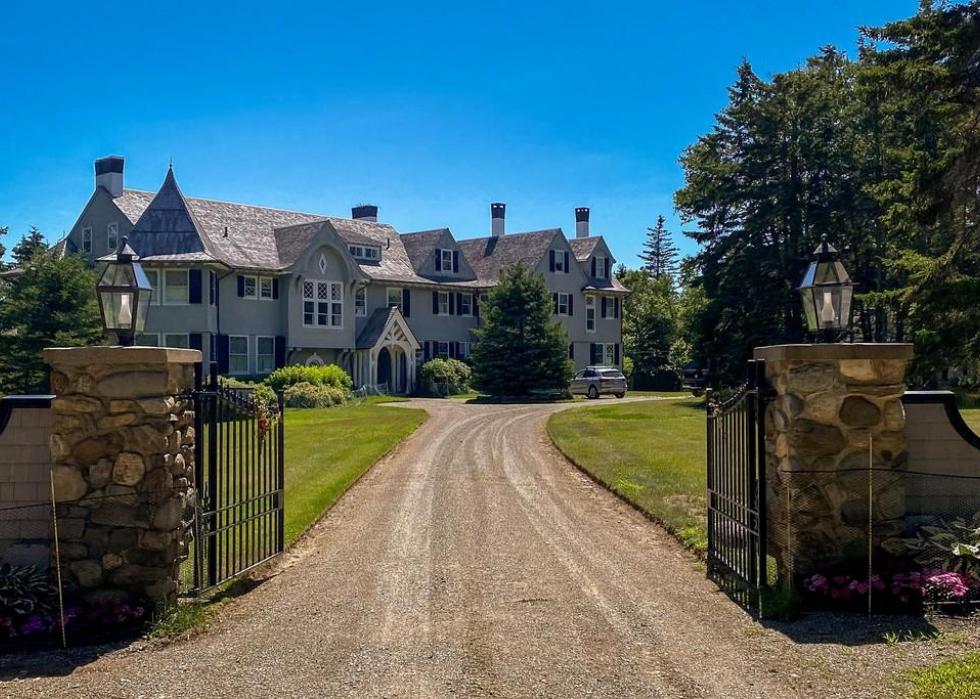 Most expensive homes for sale in Maine Stacker