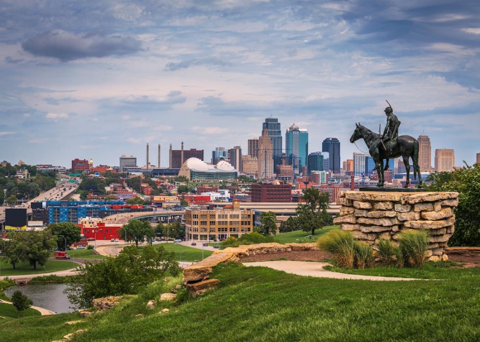 Downtown skyline and parks in Kansas City, Missouri.