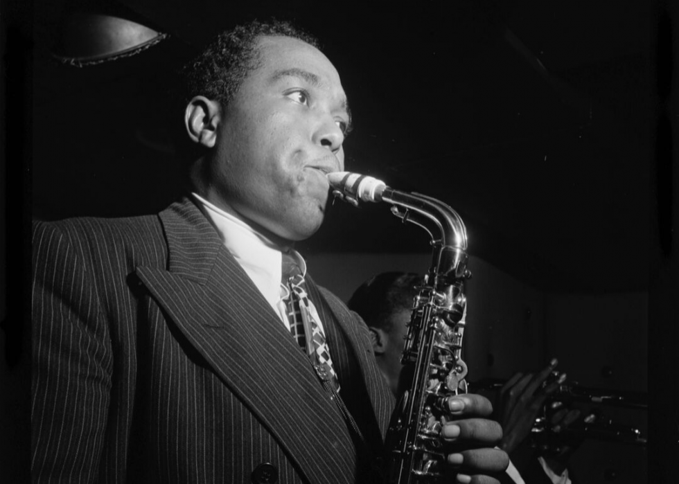most famous musician born the same year