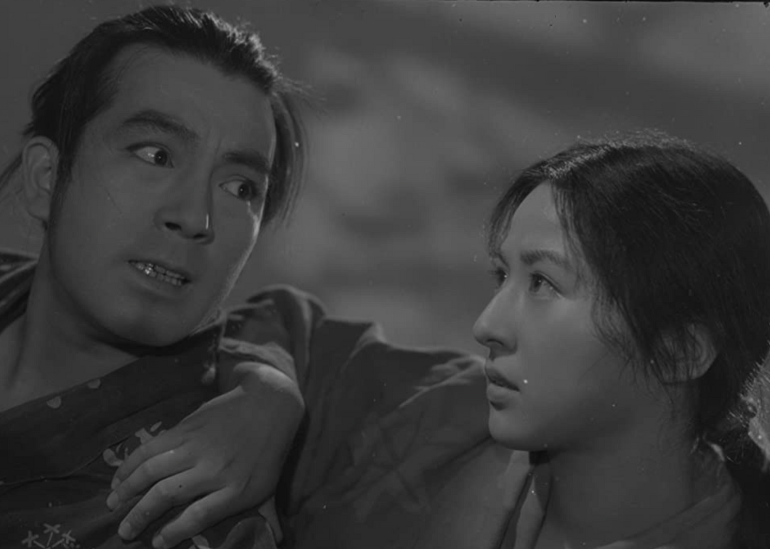 Yoshiaki Hanayagi and Kyôko Kagawa in Sansho the Bailiff.