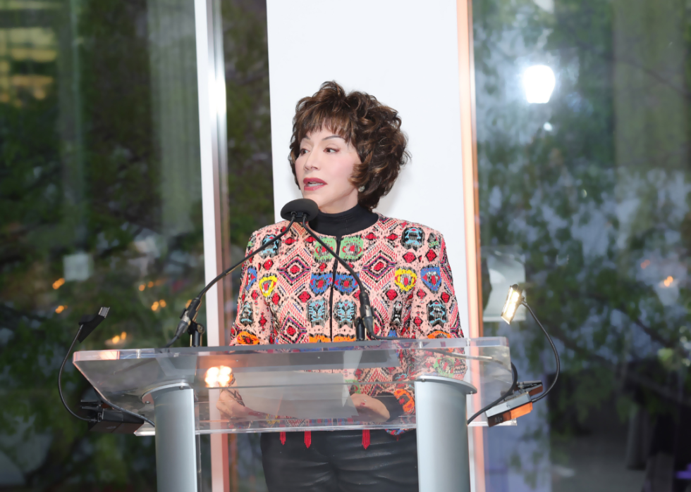 Lynda Resnick speakimg as the Hammer Museum celebrates its new expansion on March 25, 2023,\ in Los Angeles, California.