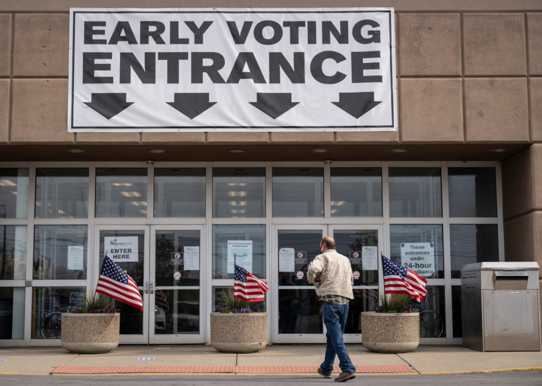 Voters arriving to cast their ballots earlyat the Franklin County Board of Elections polling location in Columbus, Ohio