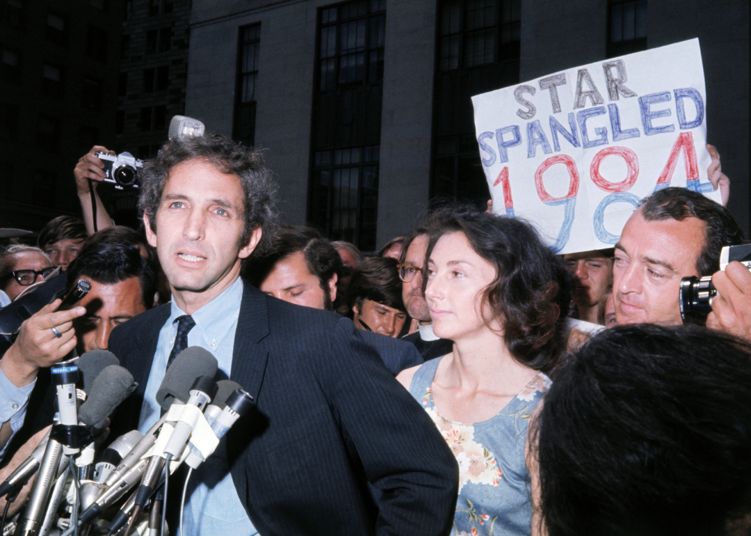 Informers Daniel and Patricia Ellsberg being interviewed by reporters.