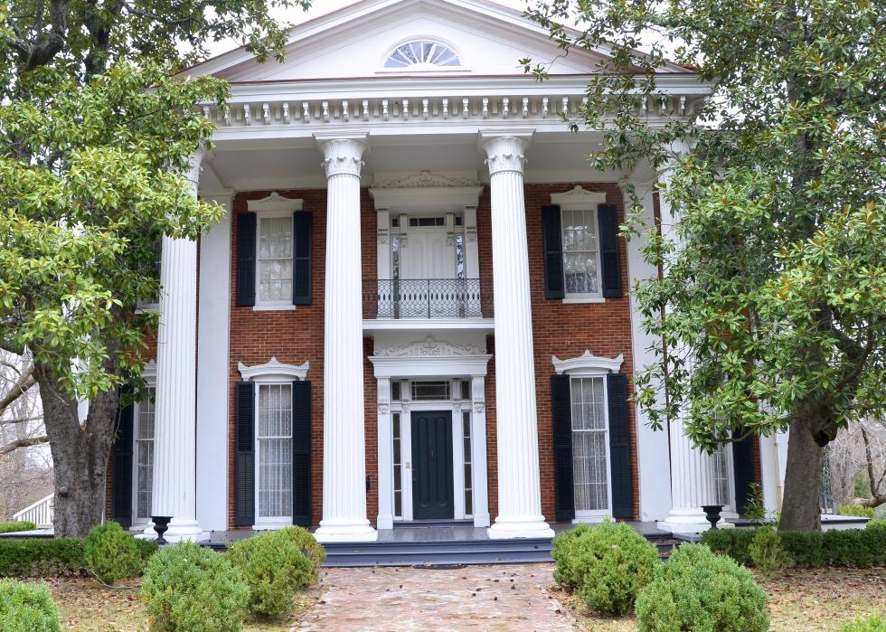 Rural real estate in mississippi