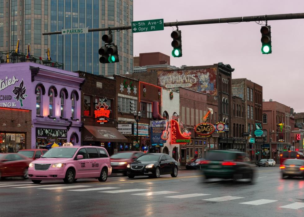 Rainy afternoon in Nashville, Tennessee with cars speeding past.