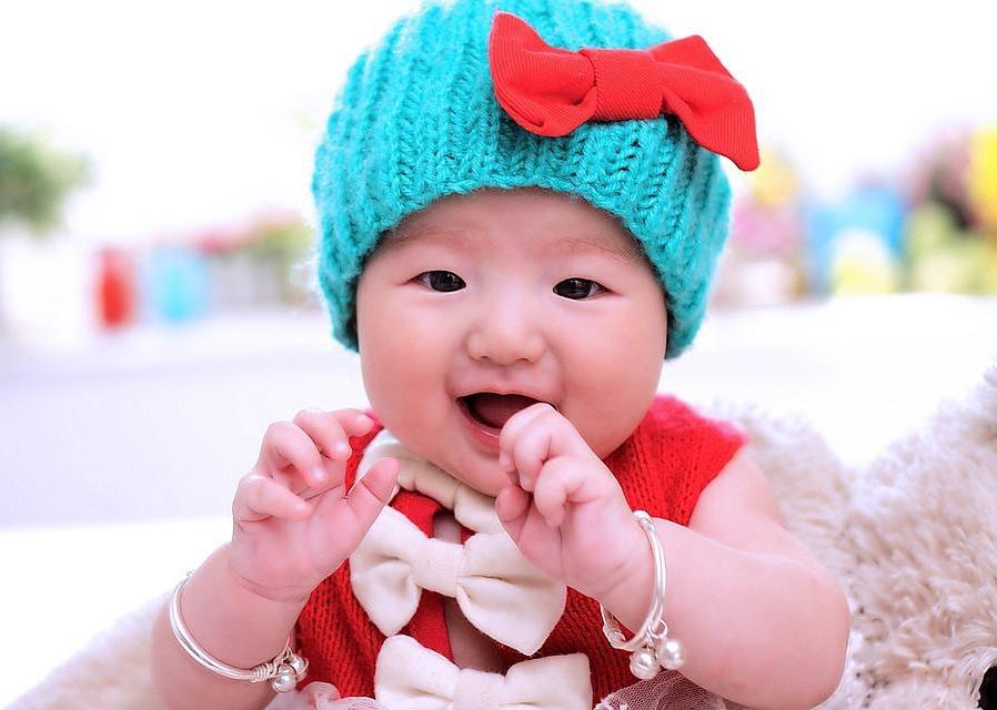 croppedBabyGirls52030Ojpg 0