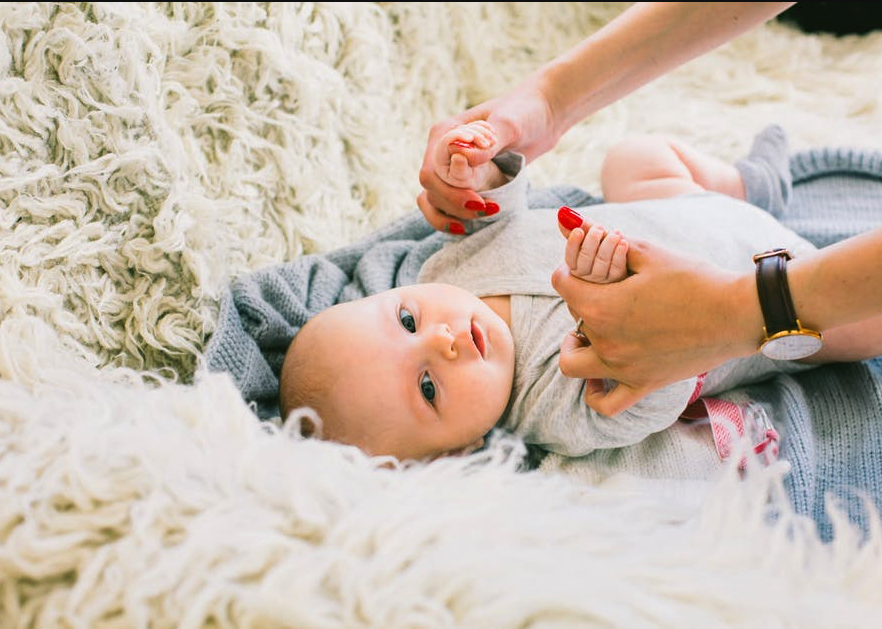 croppedBabyGirls54Y7RPpng 0