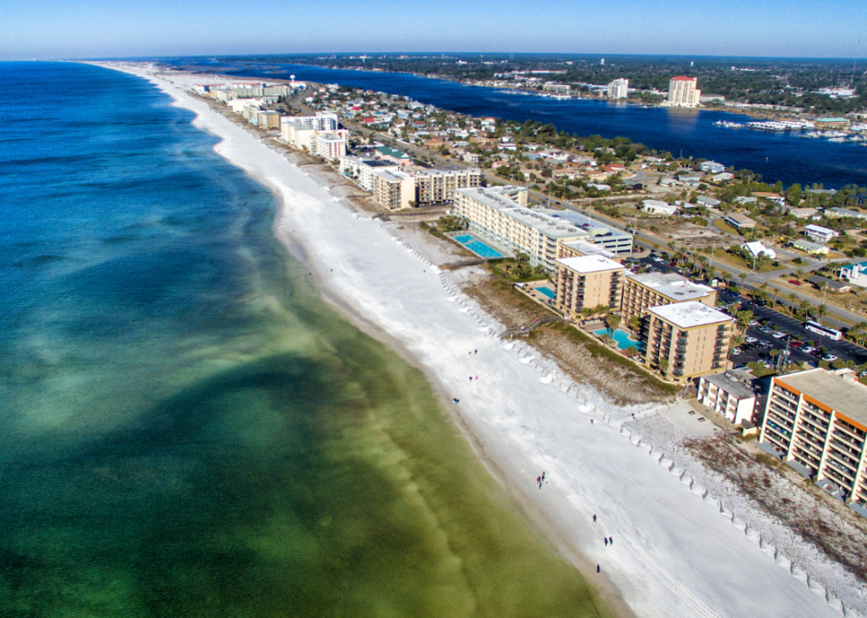 Aerial view of Fort Walton Beach homes and condos on the water.