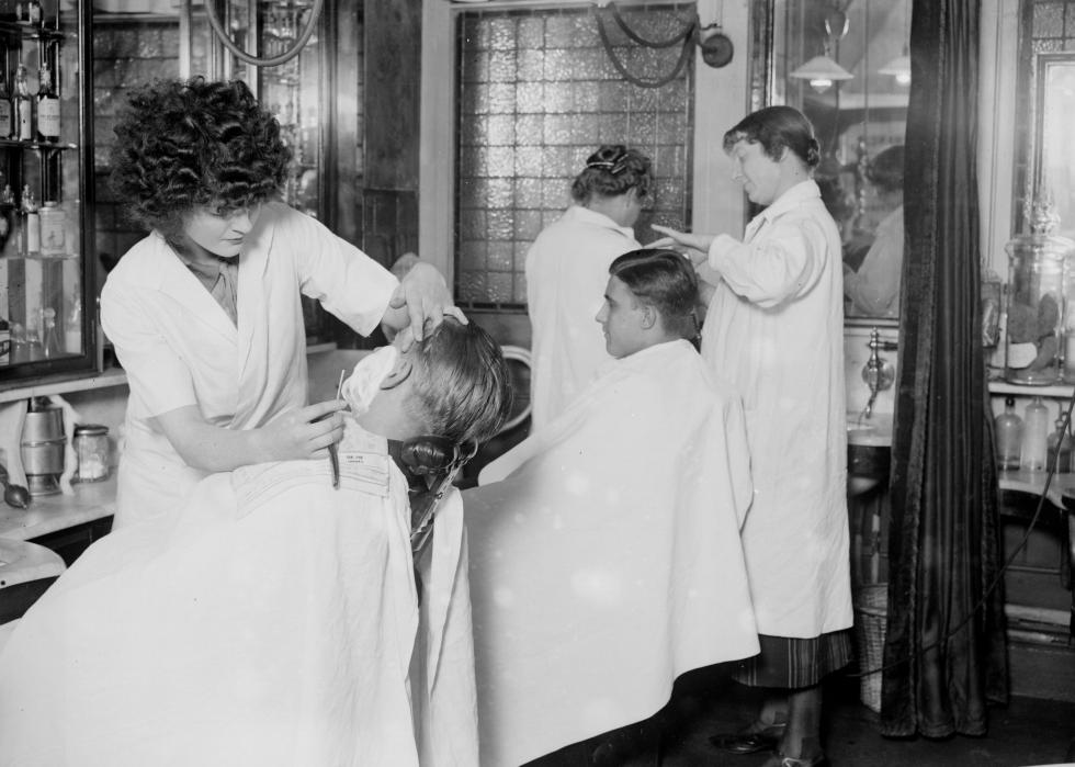 50 Most Common Jobs Held by Women 100 Years Ago | Stacker