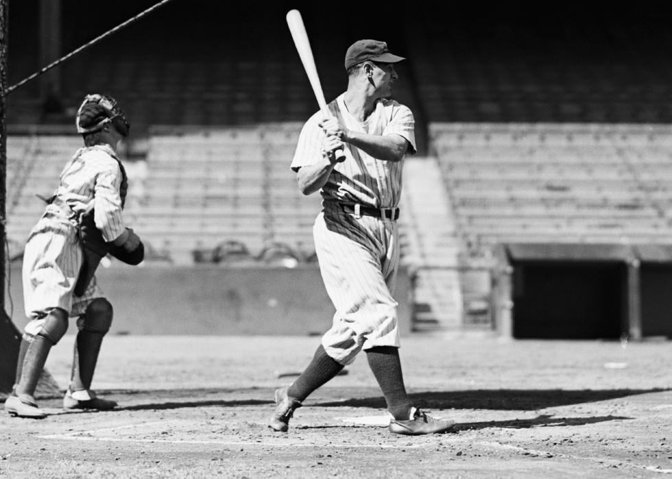Action shot of Lou Gehrig batting, 1931
