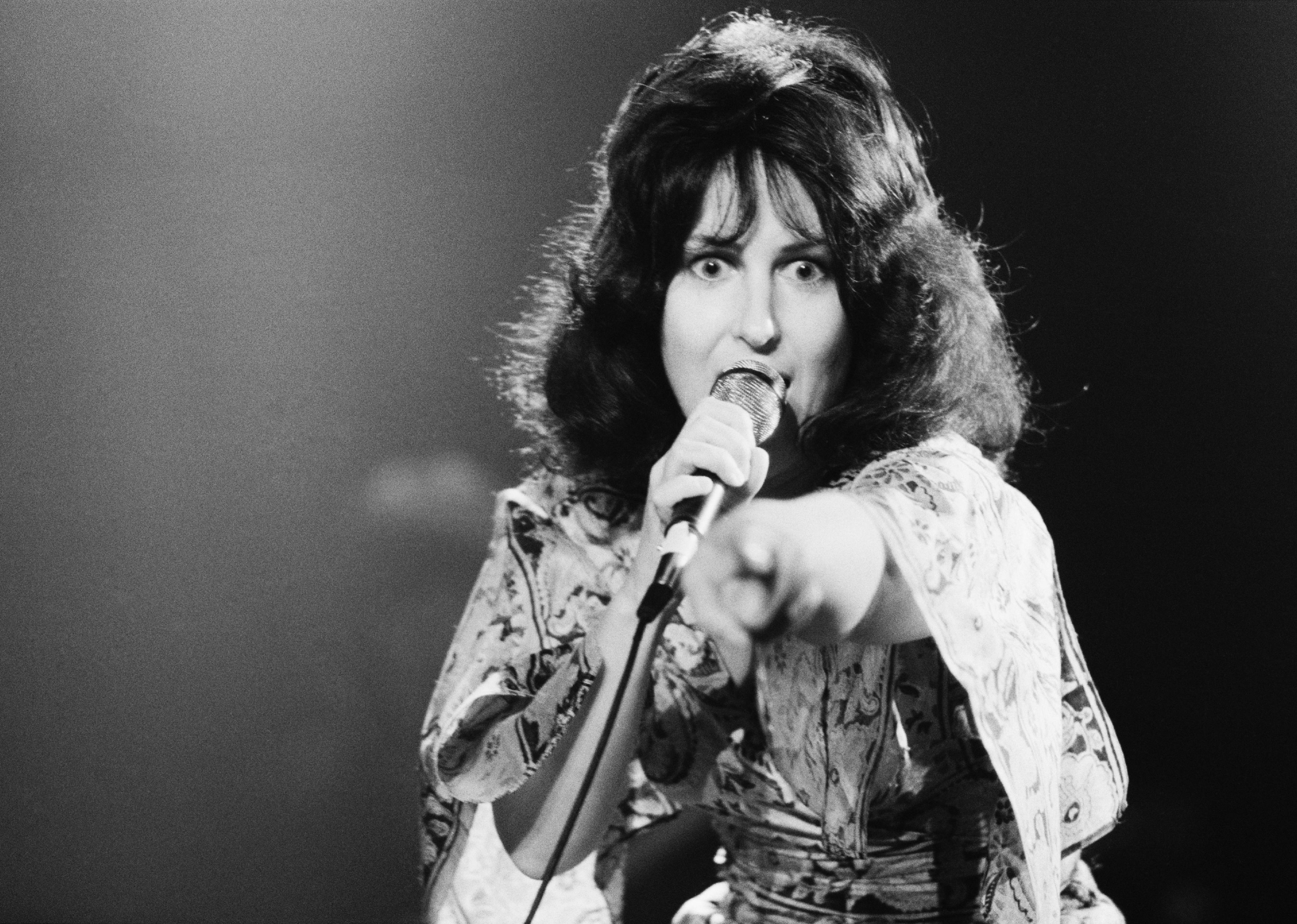 Grace Slick performing with American rock group Jefferson Starship in New York.