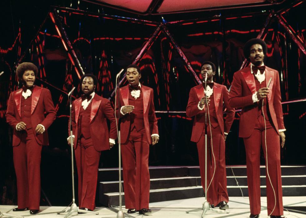 The Stylistics performing on tv show.