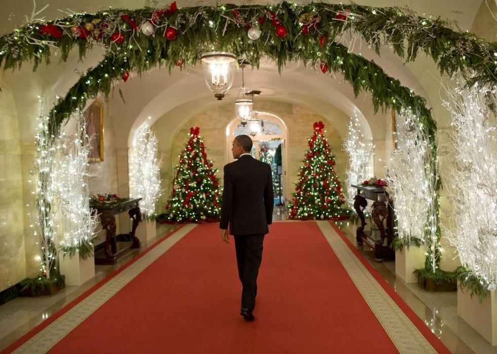 Executive Orders Staye Of Missouri Christmas Eve 2022 What Christmas Was Like The Year You Were Born | Stacker