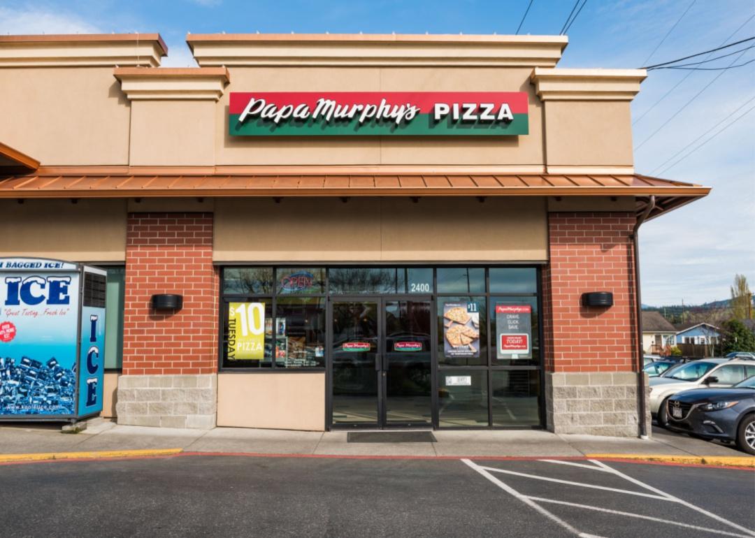 The exterior of a Papa Murphy's Pizza restaurant.