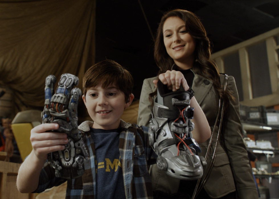Alexa PenaVega and Mason Cook in "Spy Kids 4: All the Time in the World"