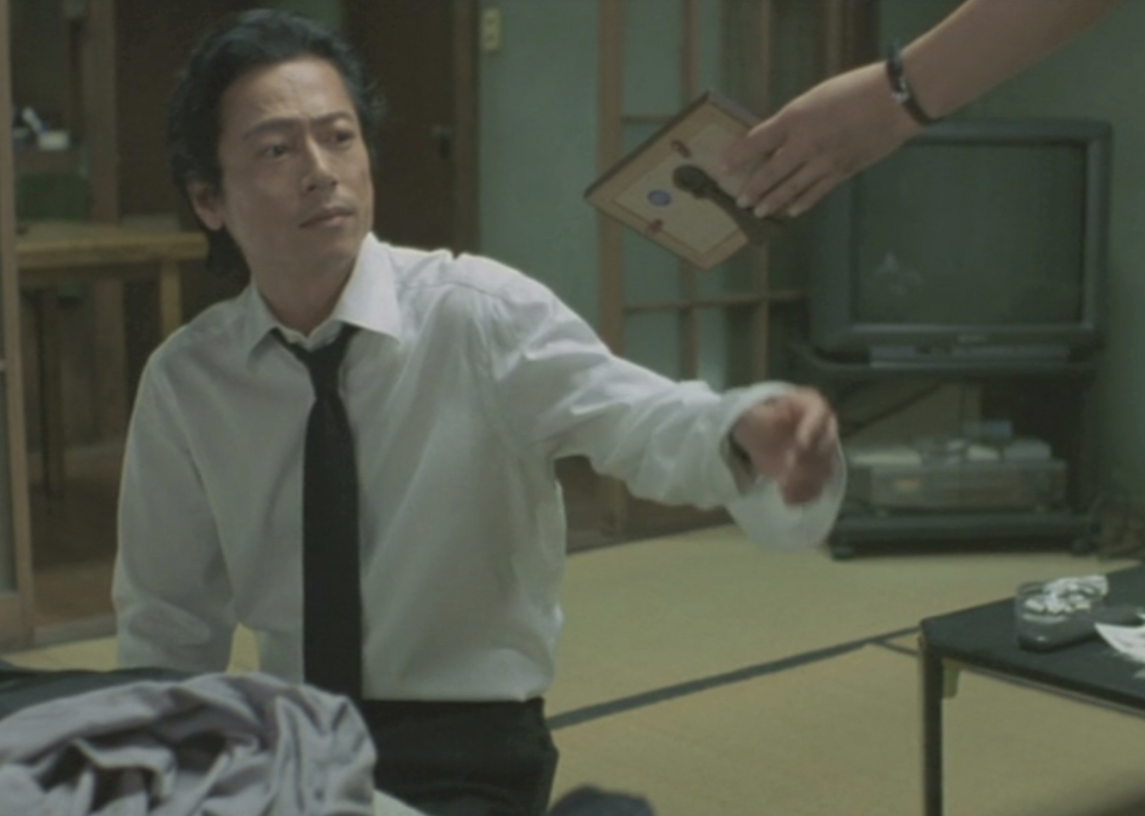Hiroshi Mikami in a scene from "Yogen"