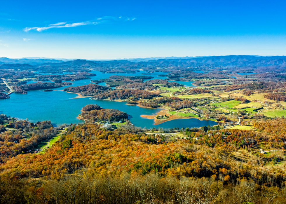 Counties with the lowest hospital bed capacity in Stacker
