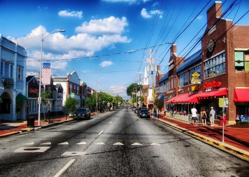 Main street in Newark, Delaware.