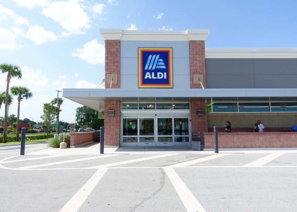 The exterior of an Aldi grocery store