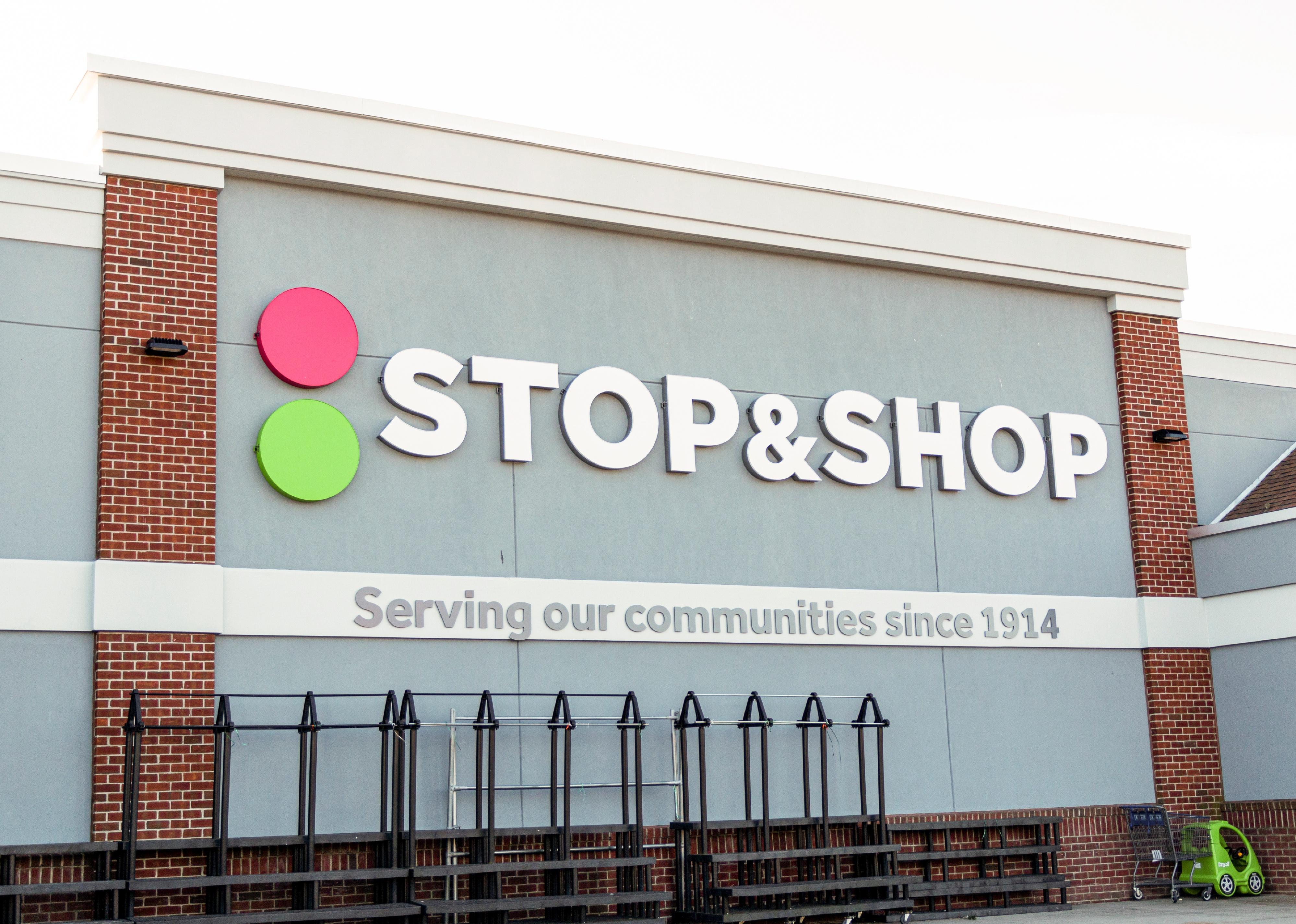 Stop & Shop storefront.
