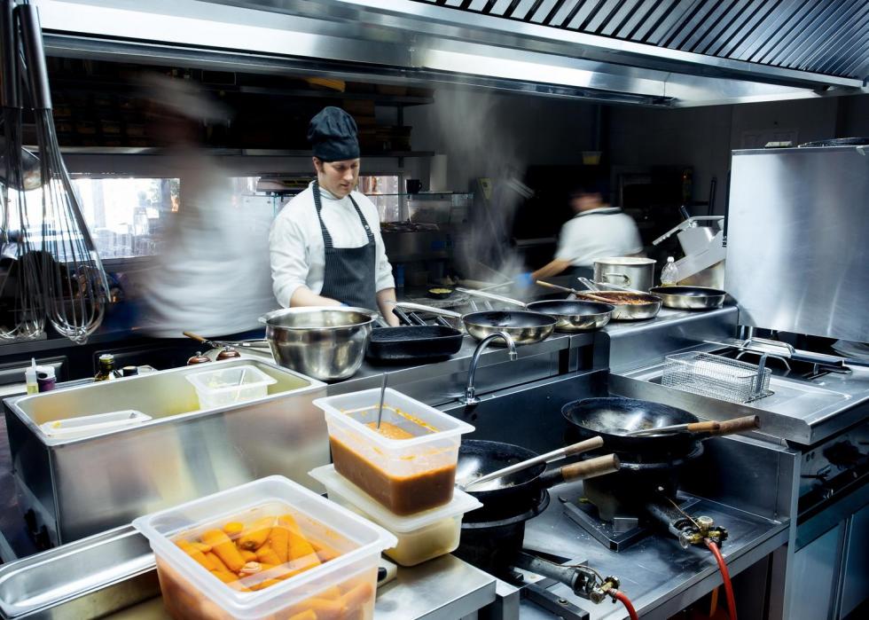 States With The Most Food Service Industry Workers | Stacker