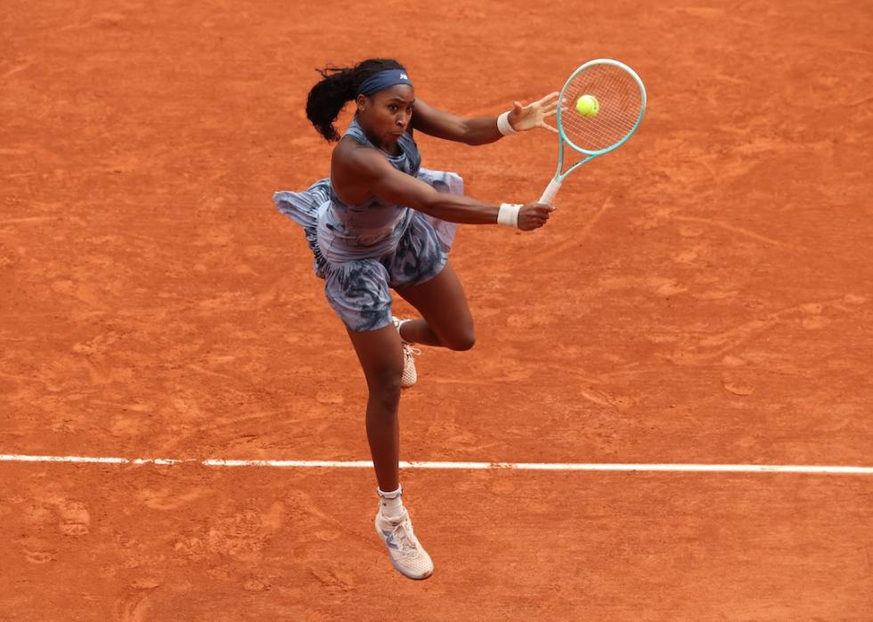 Coco Gauff playing Aryna Sabalenka at the 2025 French Open