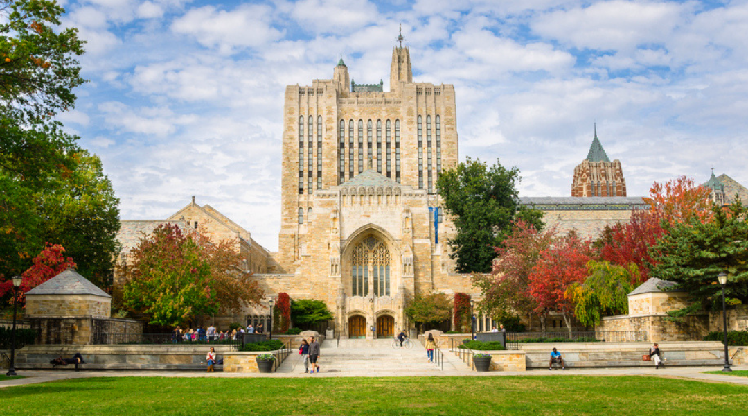 Sterling Memorial Library at Yale University